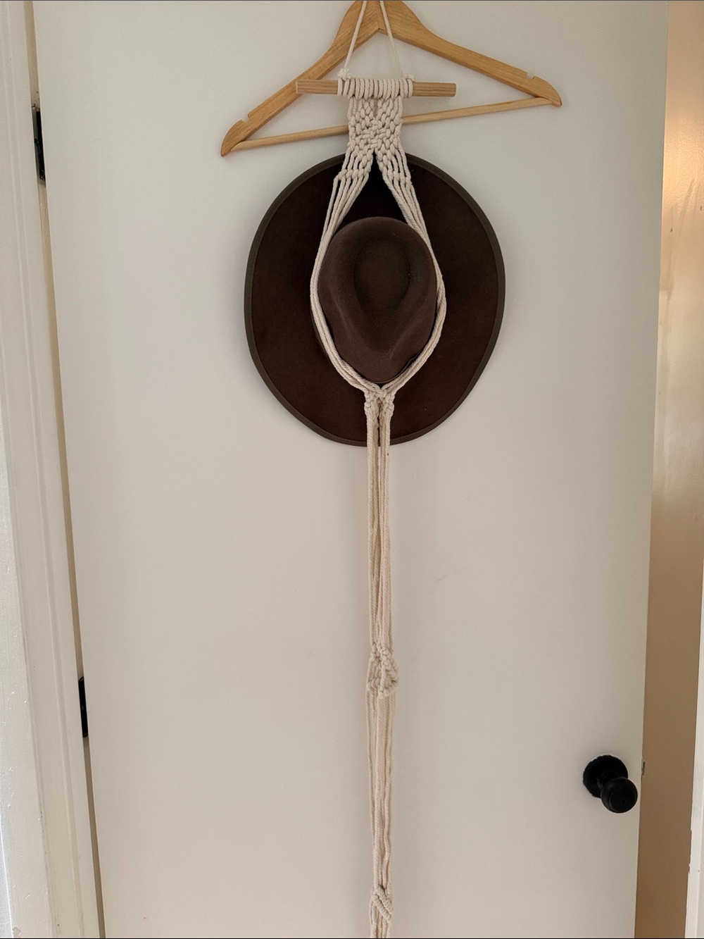 Cream Macrame Hat Holder (holds 4)